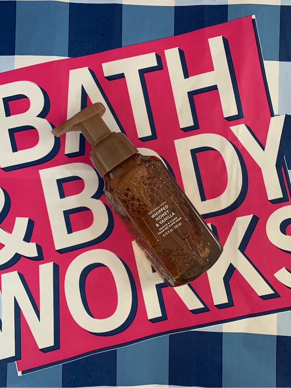 NWT Bath & Body Works Whipped Honey & Vanilla Foaming Hand Soap